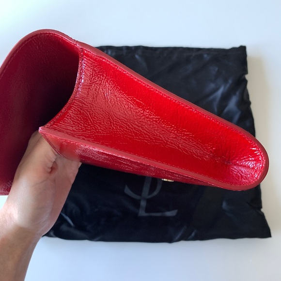 Yves Saint Laurent Belle De Jour Red Patent Calfskin Clutch - Picture 7 of 10